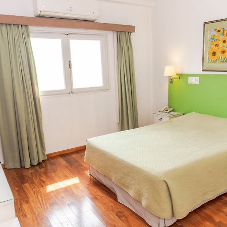 Hotel Cecilia Asuncion Exterior photo